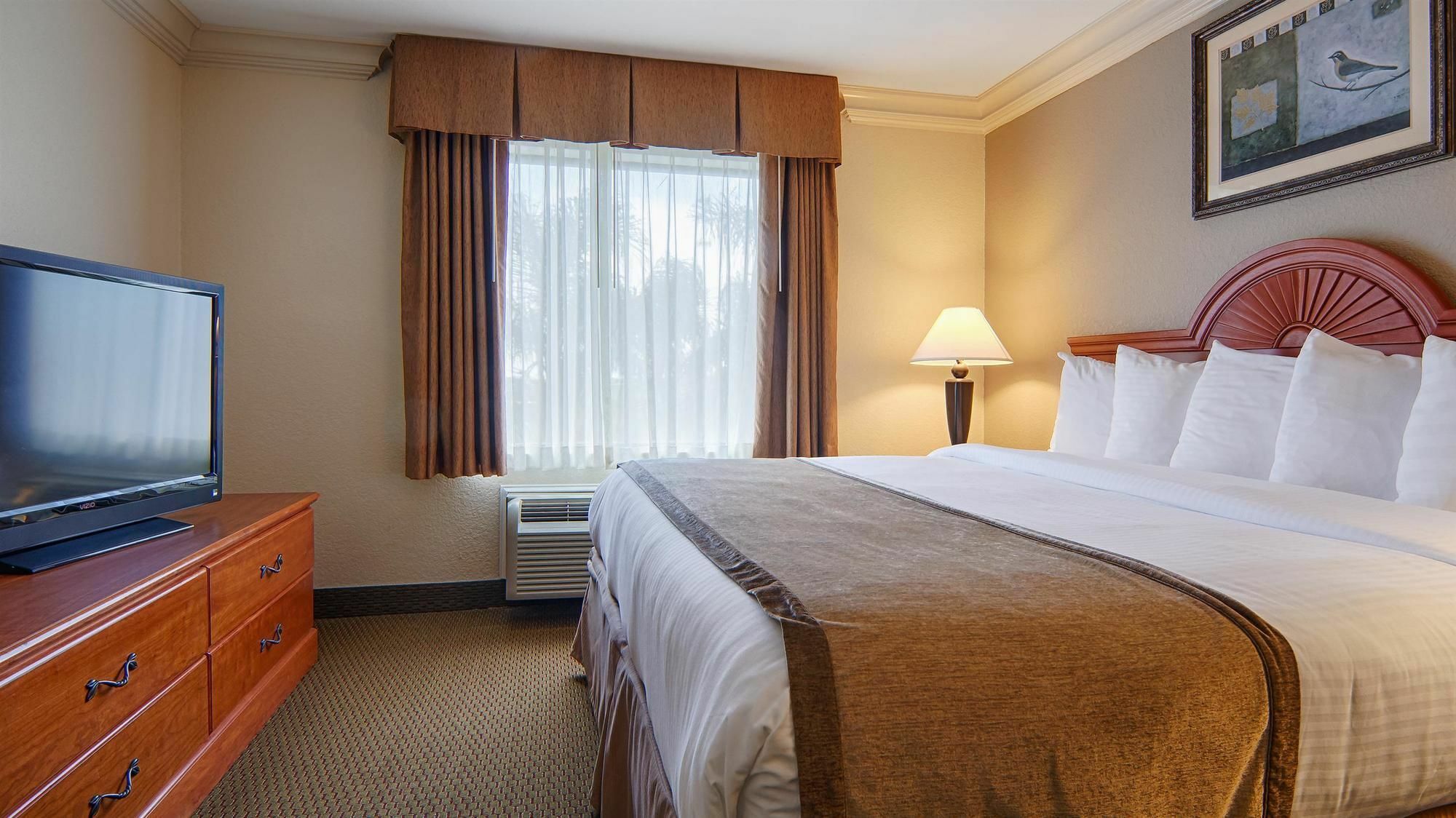 Best Western Isabelle Court Galliano Экстерьер фото